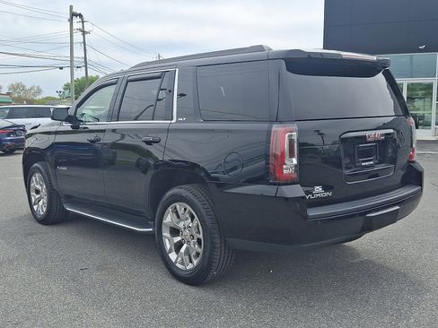 Used 2016 GMC Yukon SLT w/ Open Road Package AWD/4WD image 4