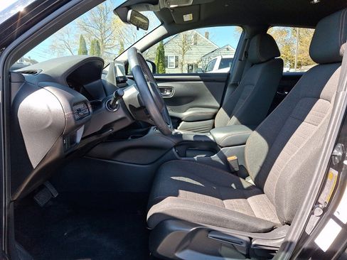 Used 2023 Honda HR-V Sport image 21