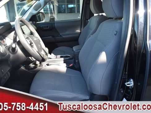 Used 2022 Toyota Tacoma SR image 17