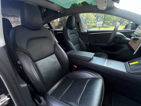 Used 2024 Tesla Model 3 Long Range AWD/4WD image 30