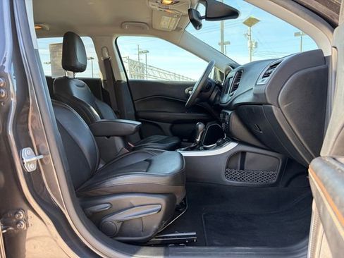 Used 2021 Jeep Compass Latitude AWD/4WD image 15
