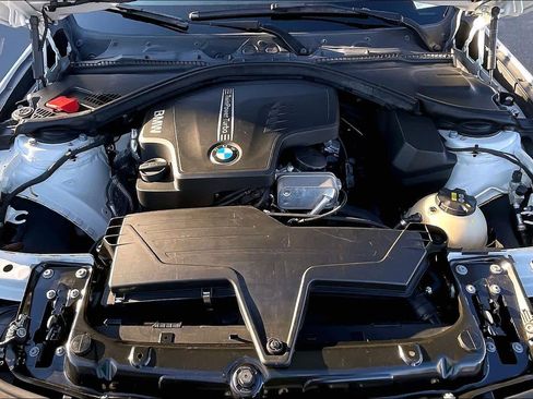 Used 2015 BMW 320i Sedan image 13