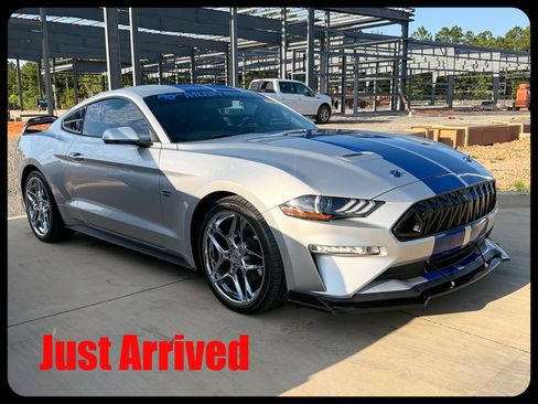 Used 2019 Ford Mustang Premium w/ Equipment Group 201A RWD image 2