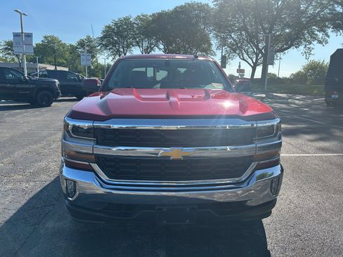 Used 2018 Chevrolet Silverado 1500 LT w/ All Star Edition AWD/4WD image 2