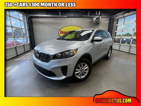 Used 2019 Kia Sorento L FWD image 1