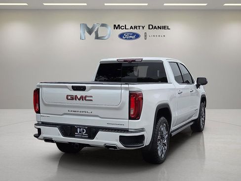 Used 2023 GMC Sierra 1500 Denali w/ Denali Reserve Package AWD/4WD image 5