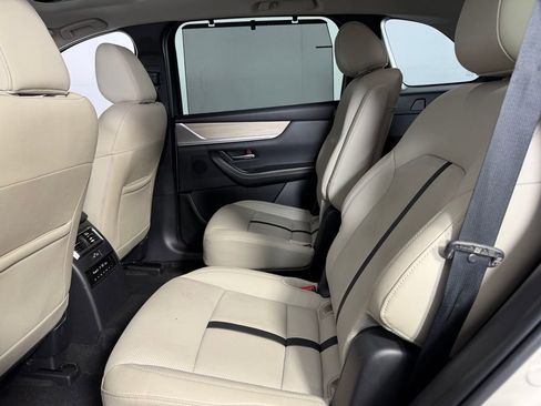 Used 2024 MAZDA CX-90 Plug-In Hybrid w/ Preferred image 25