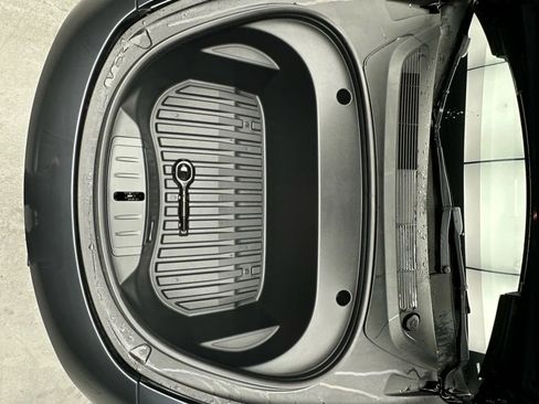 Used 2023 Tesla Model 3 Standard Range image 41