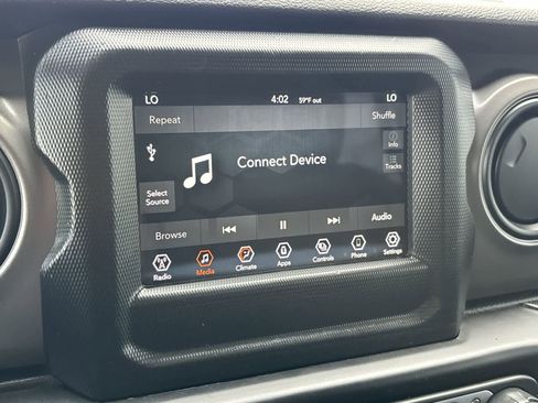 Certified 2022 Jeep Wrangler Unlimited Sport AWD/4WD image 17