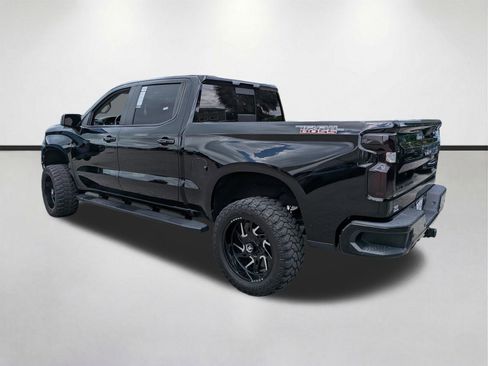 Used 2021 Chevrolet Silverado 1500 LT Trail Boss w/ Convenience Package II AWD/4WD image 6