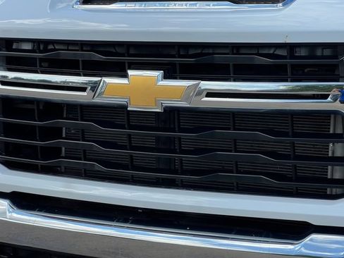 Used 2026 Chevrolet Silverado 2500 LT w/ Snow Plow Prep/Camper Package AWD/4WD image 38