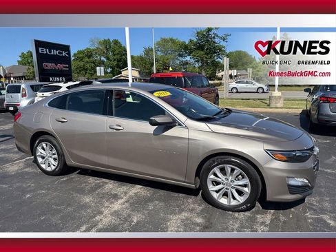 Used 2023 Chevrolet Malibu LT w/ Driver Confidence Package FWD image 5