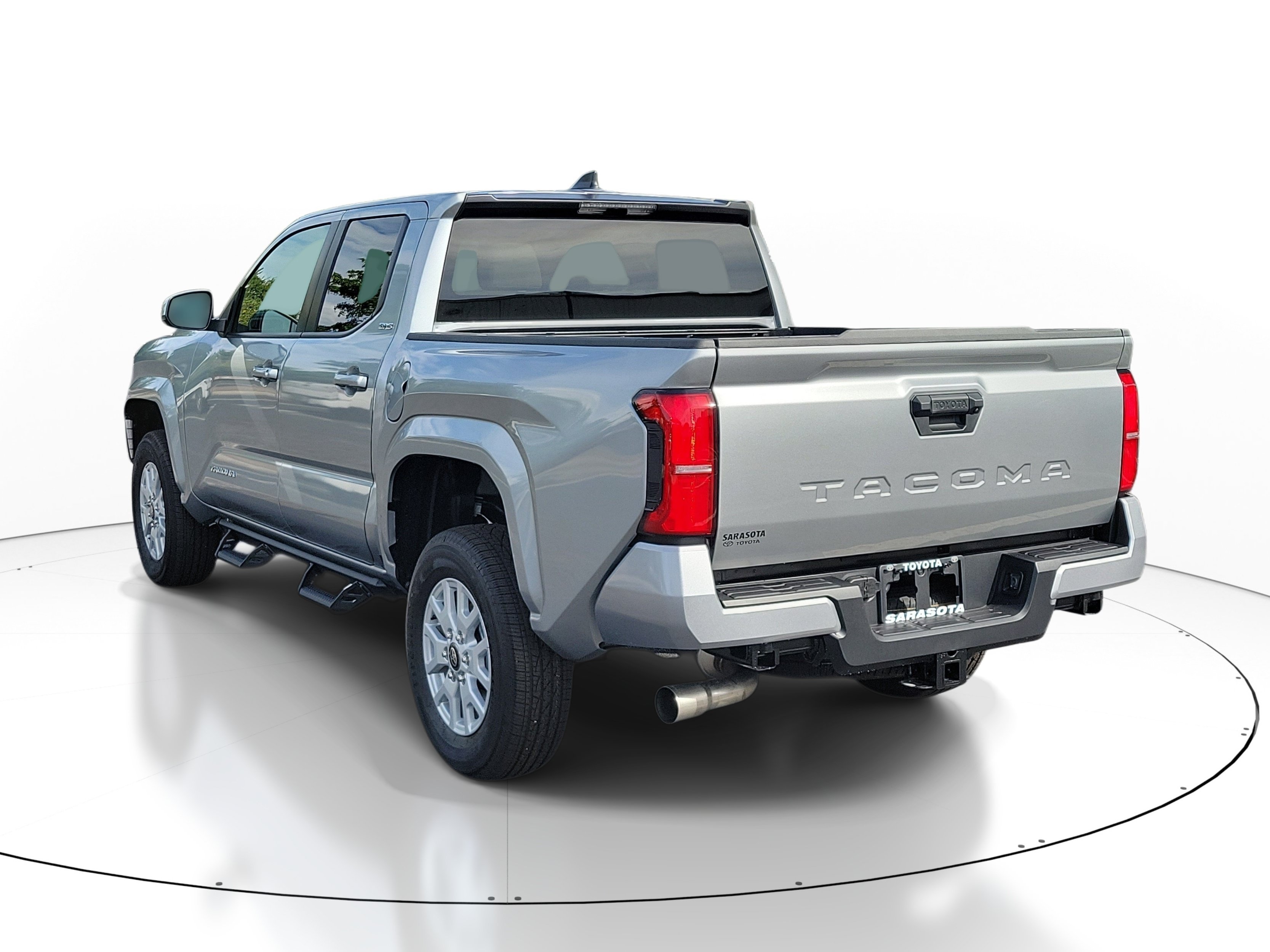 Used 2026 Toyota Tacoma SR5 RWD image 4