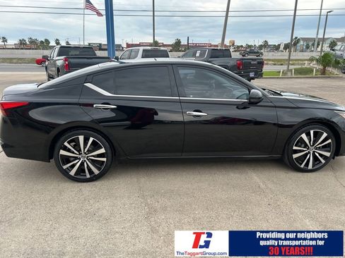 Used 2019 Nissan Altima 2.5 Platinum image 7
