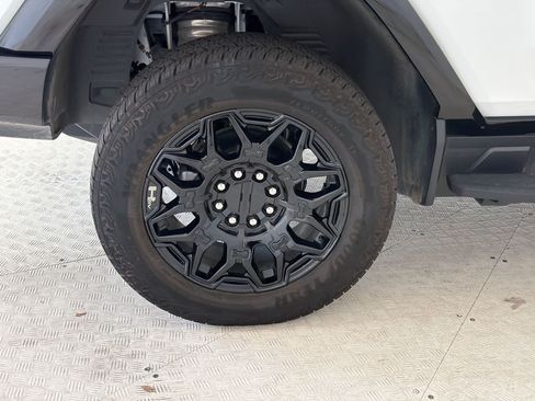 Used 2026 GMC Hummer EV 4x4 Crew Cab image 11