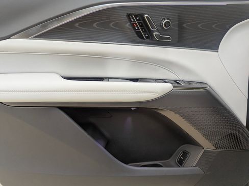 New 2025 Cadillac Lyriq Luxury w/ LPO, Floor Liner Package image 13