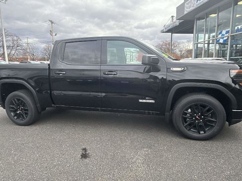 New 2026 GMC Sierra 1500 Elevation image 11