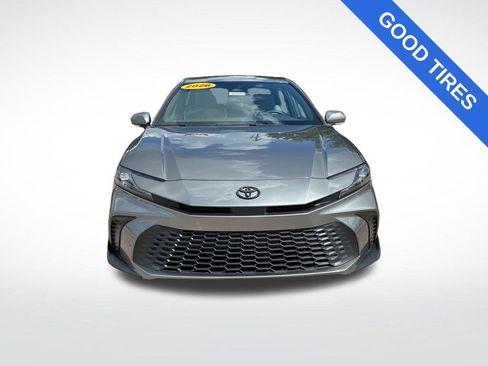 Used 2026 Toyota Camry SE AWD/4WD image 9