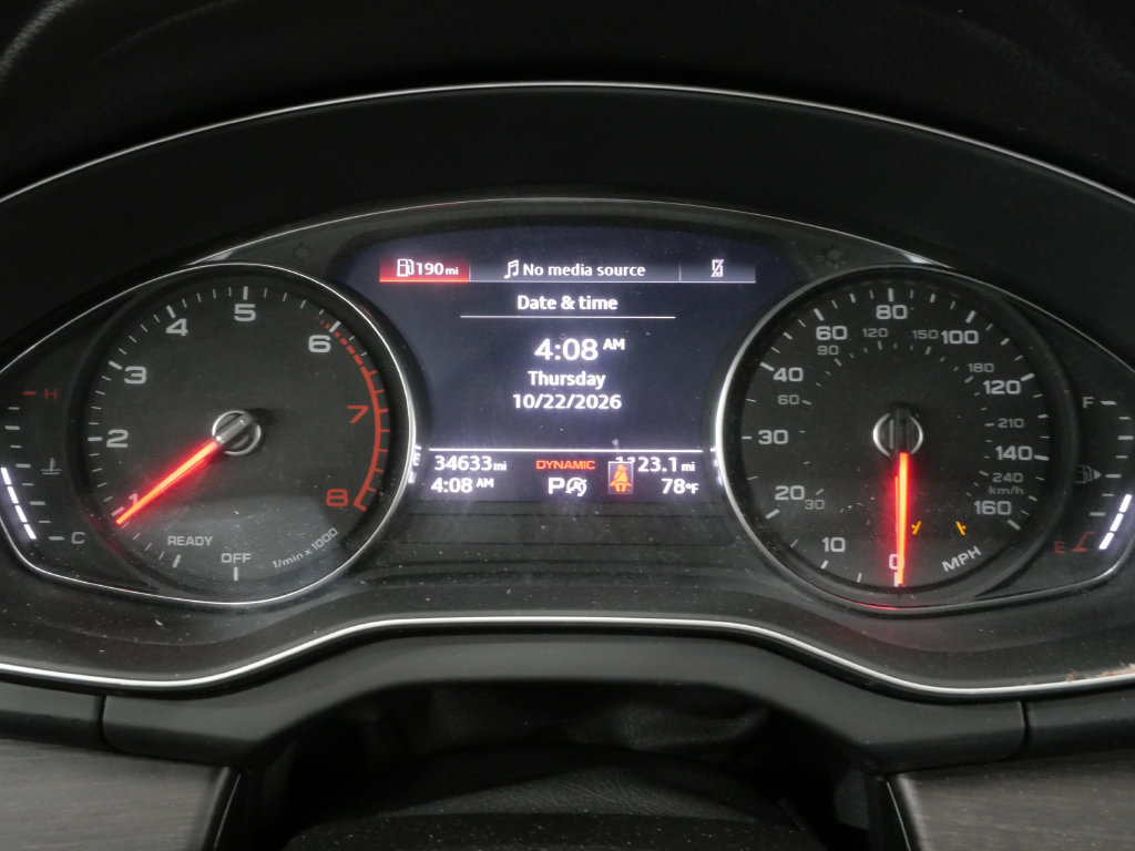 Used 2023 Audi Q5 2.0T Premium w/ Convenience Package AWD/4WD image 16