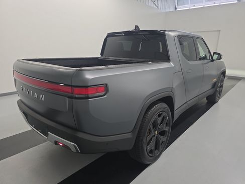 Used 2024 Rivian R1T Adventure AWD/4WD image 5