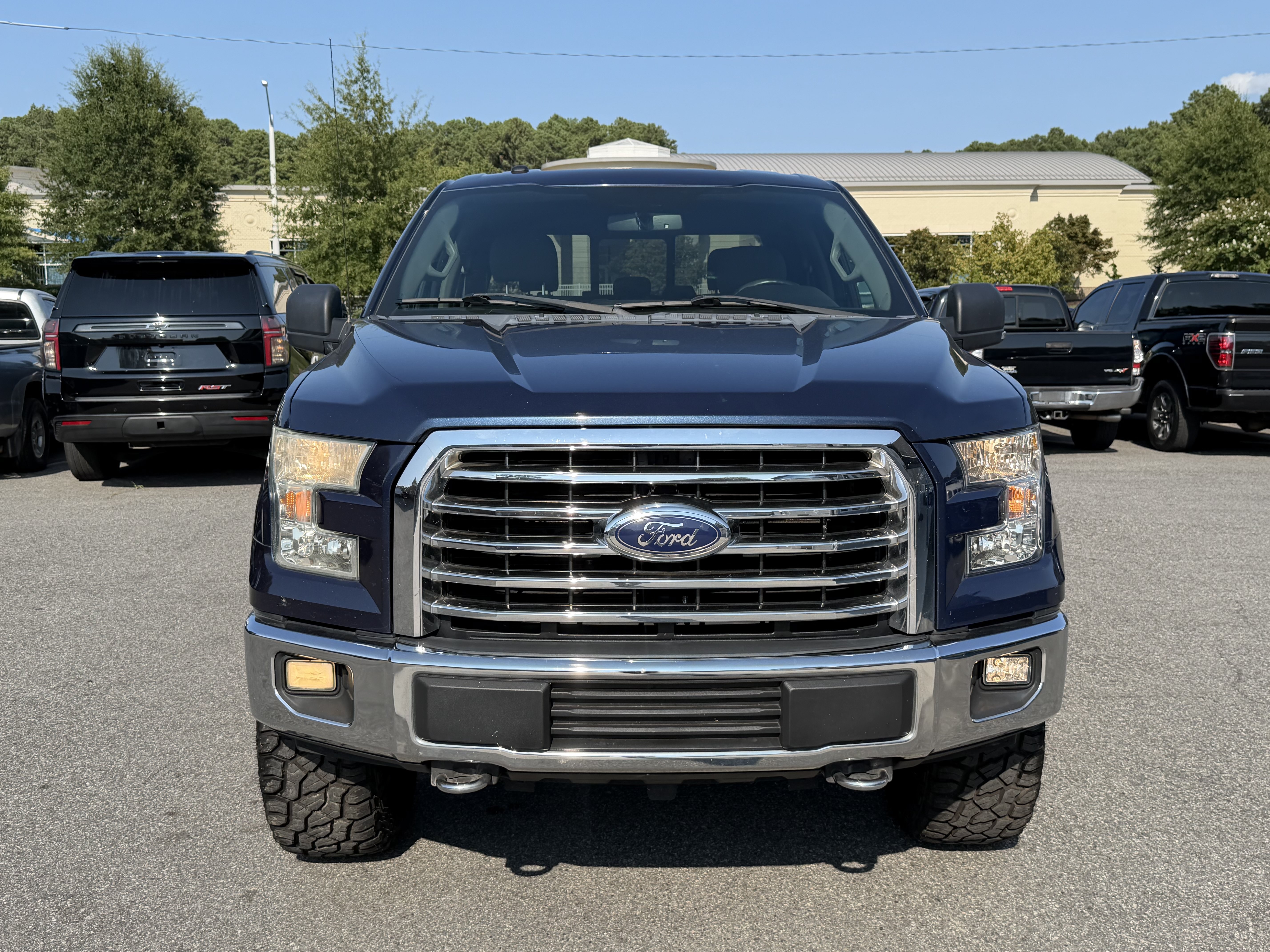 Used 2017 Ford F150 XLT w/ Equipment Group 302A Luxury AWD/4WD image 3