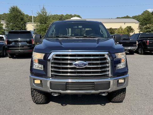 Used 2017 Ford F150 XLT w/ Equipment Group 302A Luxury AWD/4WD image 3