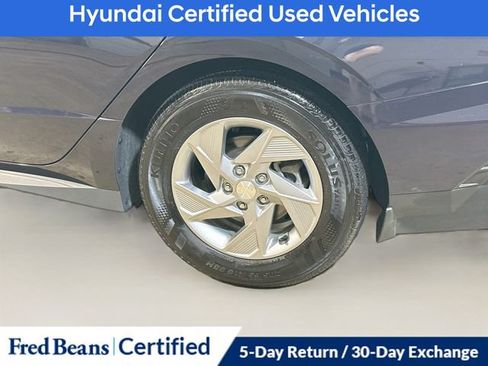 Certified 2025 Hyundai Sonata SE FWD image 9