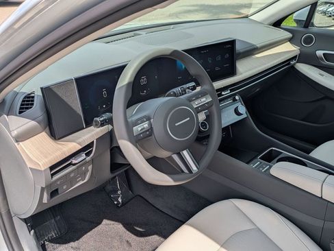 New 2026 Hyundai Sonata Blue FWD image 13