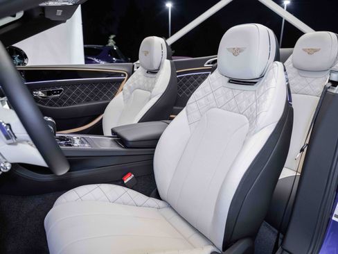 Used 2024 Bentley Continental GT Mulliner image 18