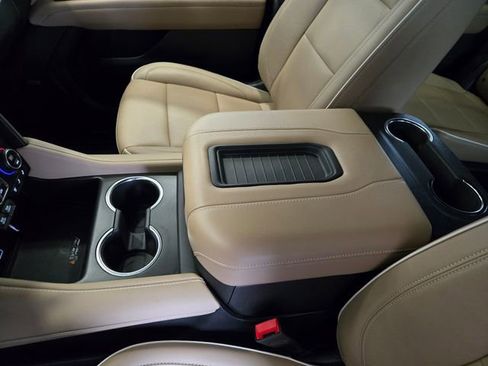 Used 2024 Chevrolet Tahoe Premier image 30