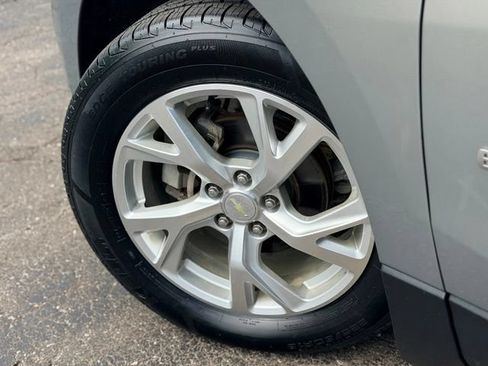 Used 2018 Chevrolet Equinox Premier w/ Infotainment II Package AWD/4WD image 29