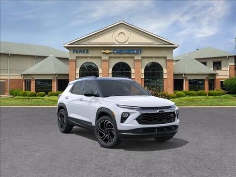New 2026 Chevrolet TrailBlazer RS w/ Convenience Package FWD image 2