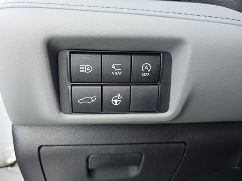 Used 2023 Toyota Highlander Limited image 27