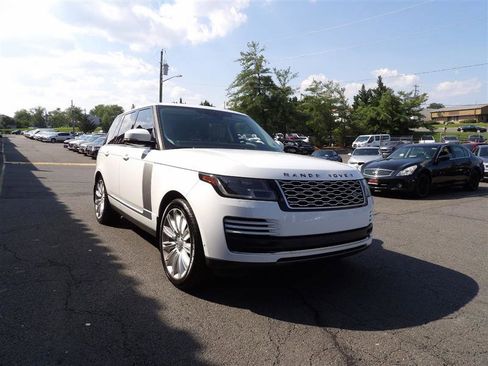 Used 2019 Land Rover Range Rover HSE image 2
