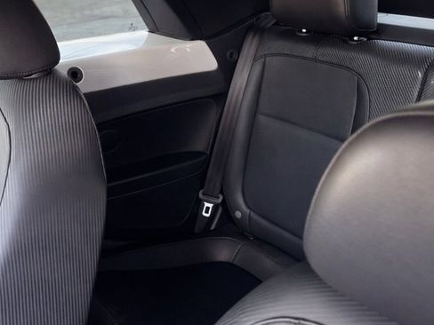 Used 2016 Volkswagen Beetle 1.8T image 8