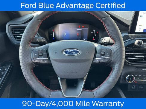 Used 2025 Ford Escape ST-Line w/ Cold Weather Package AWD/4WD image 20