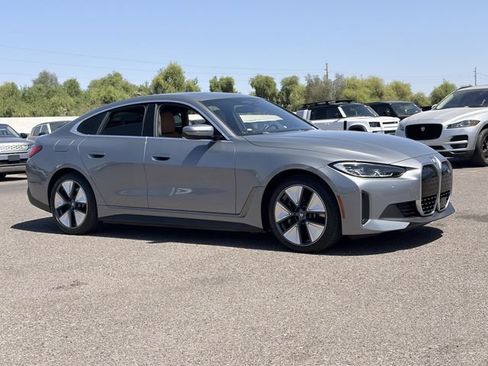 Used 2023 BMW i4 eDrive35 RWD image 4
