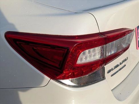 Used 2020 Subaru Impreza 2.0i image 14