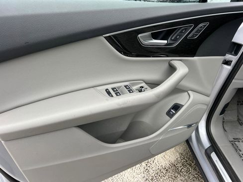 Used 2020 Audi Q7 2.0T Premium Plus w/ Premium Plus Package image 10