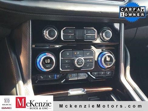 Used 2023 GMC Yukon Denali Ultimate AWD/4WD image 19