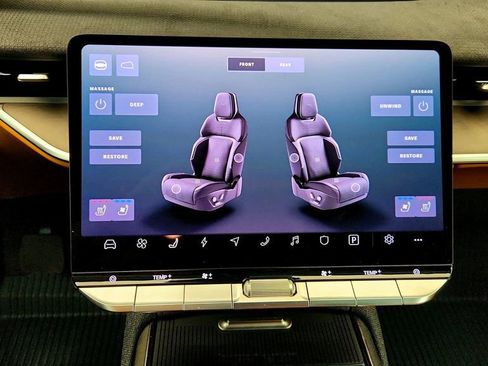 Used 2026 Lucid Gravity Grand Touring AWD/4WD image 20