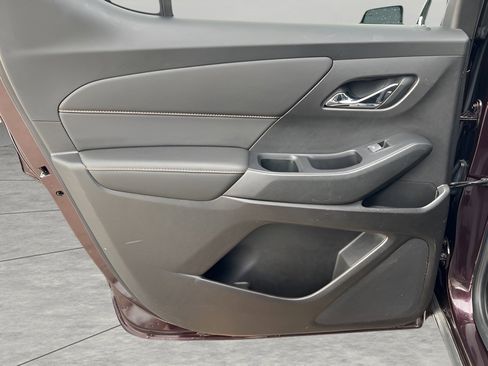 Used 2019 Chevrolet Traverse Premier image 28