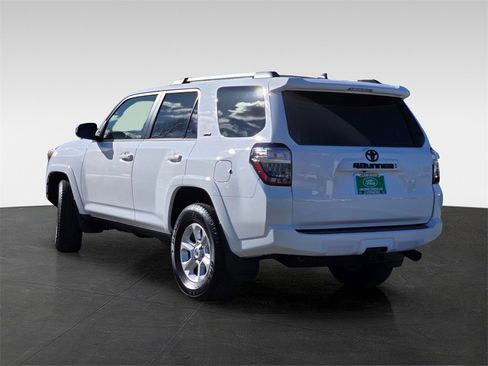 Used 2024 Toyota 4Runner SR5 Premium image 4