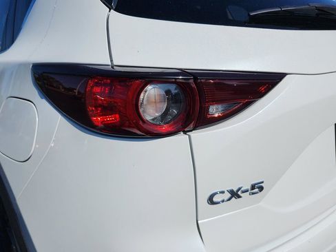 Used 2021 MAZDA CX-5 Touring image 15