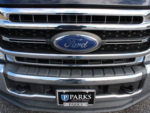 Used 2020 Ford F250 Lariat w/ Lariat Ultimate Package image 63