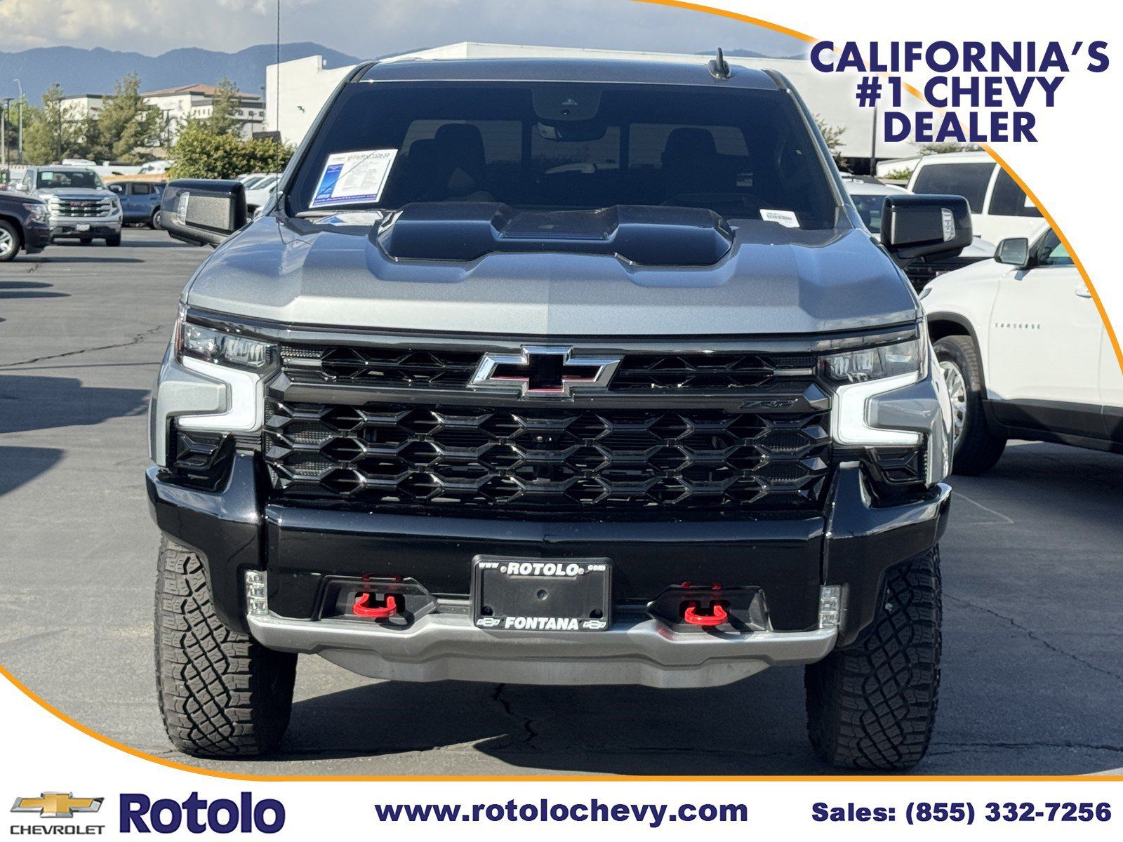 Used 2024 Chevrolet Silverado 1500 ZR2 w/ Technology Package AWD/4WD image 2