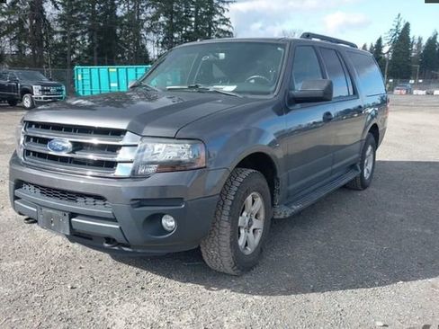 Used 2017 Ford Expedition EL XL w/ Equipment Group 101A AWD/4WD image 1