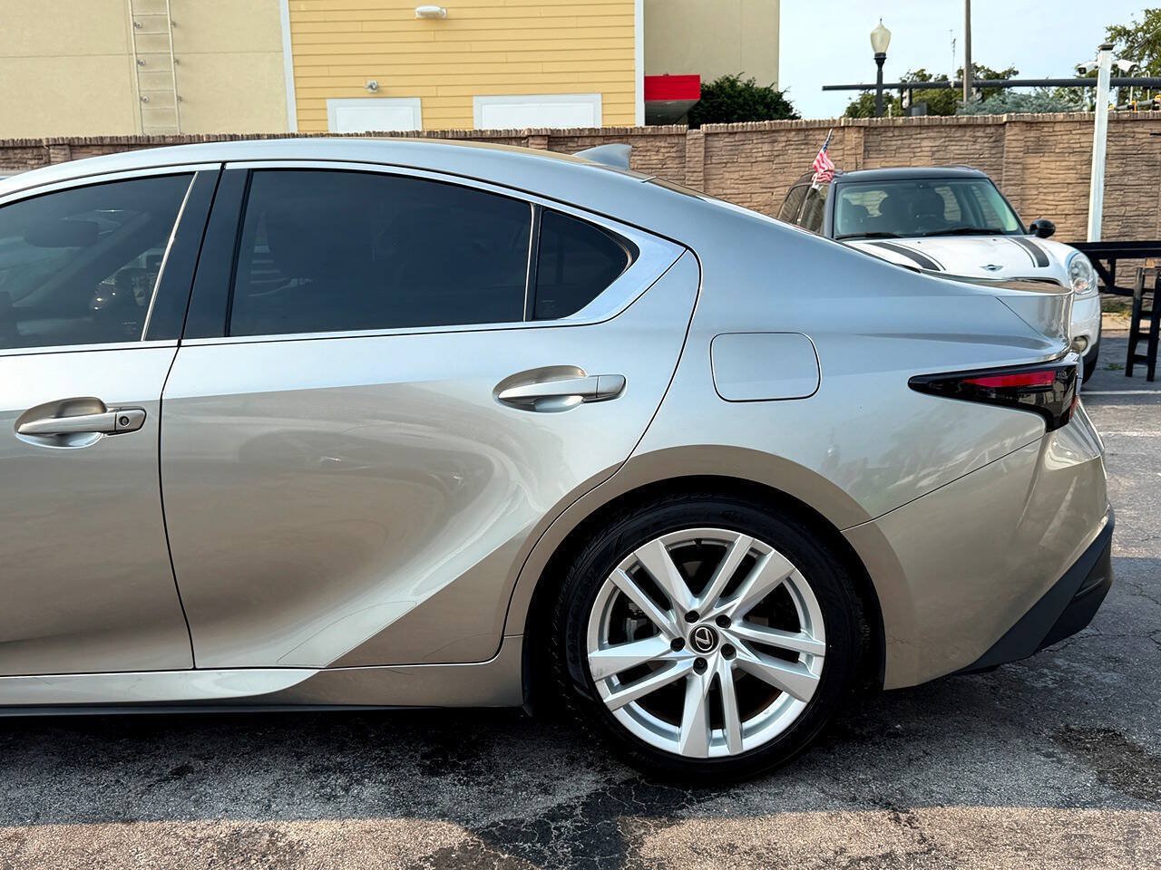 Used 2023 Lexus IS 300 w/ Comfort Package RWD image 11