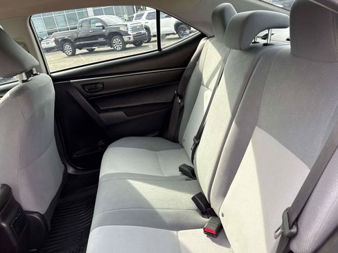 Used 2015 Toyota Corolla L FWD image 13
