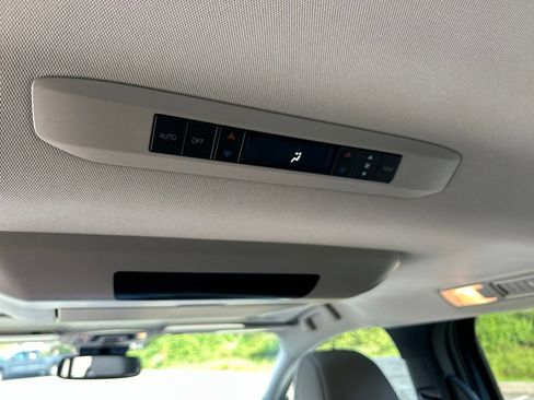 New 2026 Toyota Sienna XLE AWD/4WD image 30